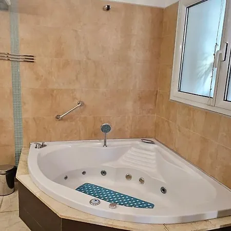 Villa Location Avec Piscine Chauffee *